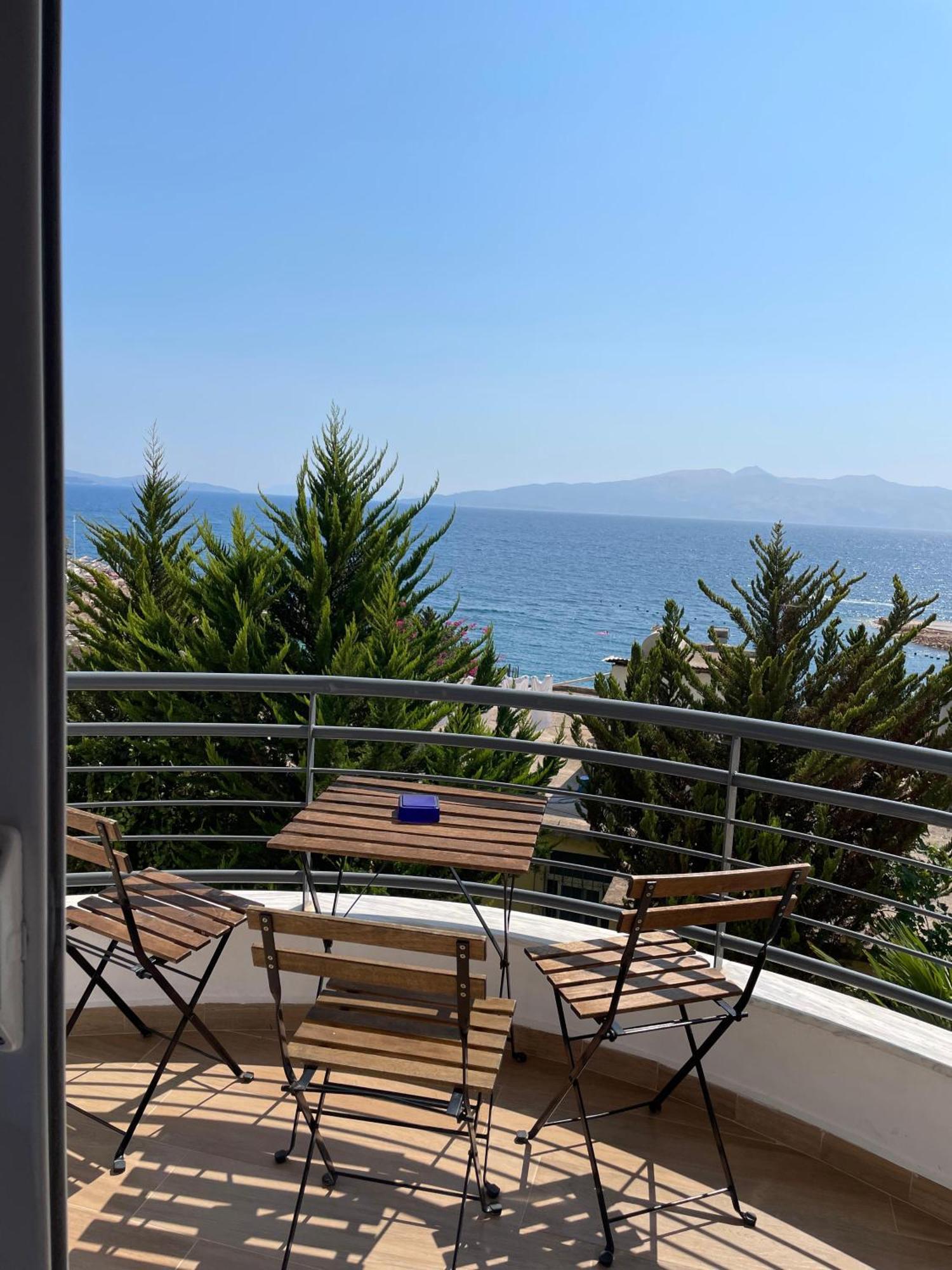 Epirus Hotel Sarande Bagian luar foto